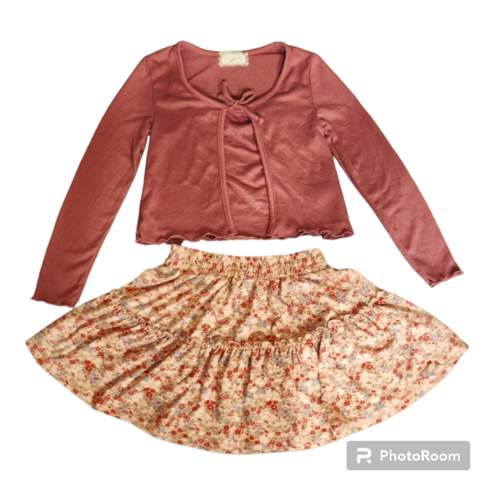 2pc blush shirt/ floral skirt outfit -10